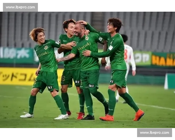 鹿岛鹿角主场迎战湘南海洋联赛争夺关键三分前瞻解析战术走势看点全览